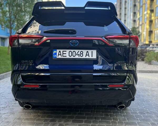 Синий Тойота RAV4 PHEV, объемом двигателя 2.49 л и пробегом 86 тыс. км за 45000 $, фото 3 на Automoto.ua