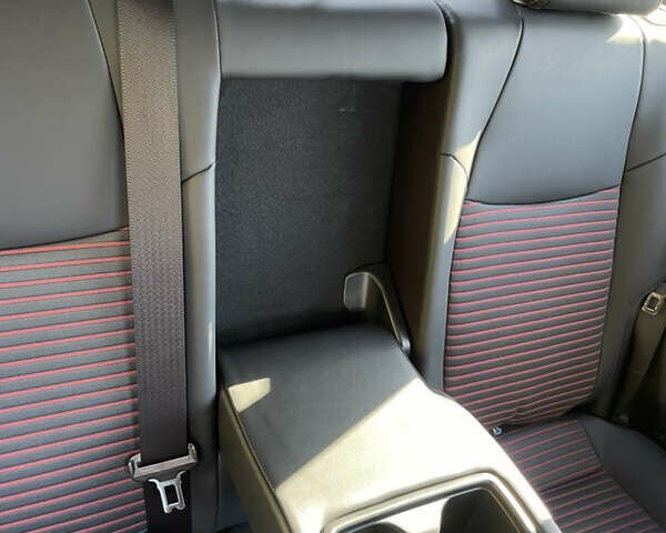 Синий Тойота RAV4 PHEV, объемом двигателя 2.5 л и пробегом 37 тыс. км за 45700 $, фото 55 на Automoto.ua