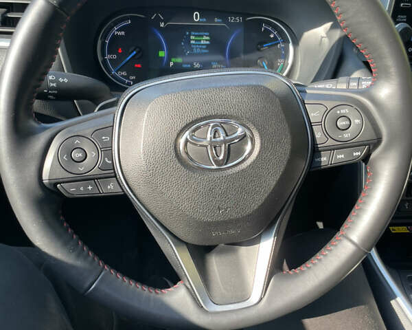 Синий Тойота RAV4 PHEV, объемом двигателя 2.5 л и пробегом 37 тыс. км за 45700 $, фото 32 на Automoto.ua