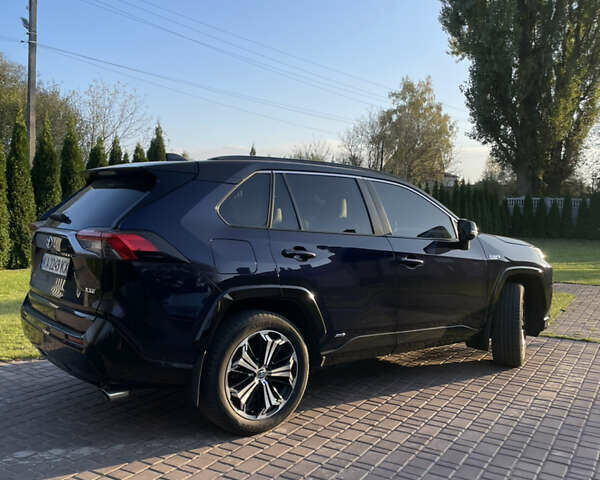 Синий Тойота RAV4 PHEV, объемом двигателя 2.5 л и пробегом 37 тыс. км за 45700 $, фото 3 на Automoto.ua