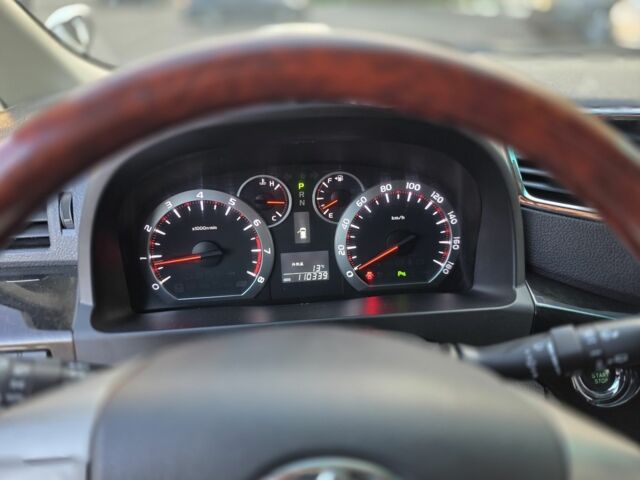 Білий Тойота Веллфаір, об'ємом двигуна 2.4 л та пробігом 110 тис. км за 13900 $, фото 12 на Automoto.ua