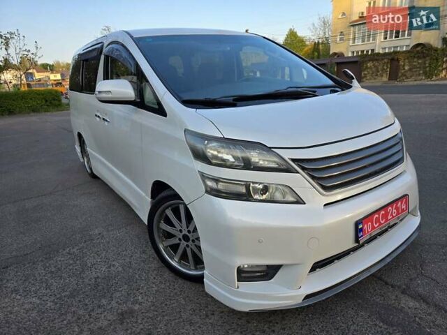 Білий Тойота Веллфаір, об'ємом двигуна 2.4 л та пробігом 110 тис. км за 15500 $, фото 1 на Automoto.ua