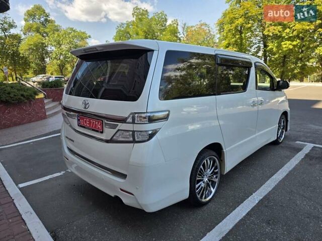 Білий Тойота Веллфаір, об'ємом двигуна 2.4 л та пробігом 97 тис. км за 18500 $, фото 6 на Automoto.ua