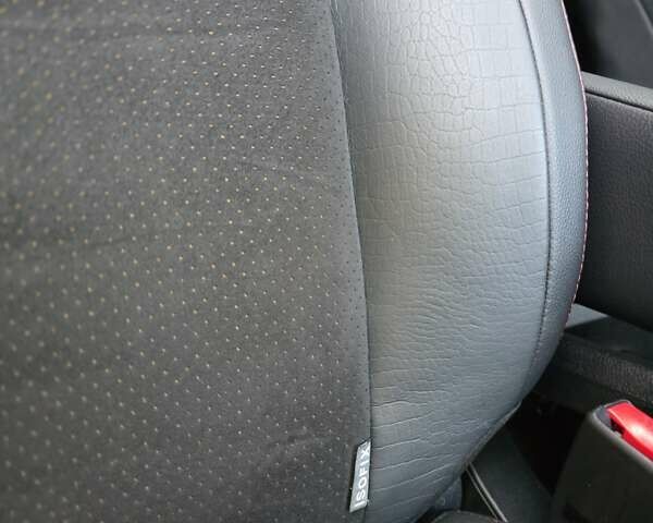 Белый Тойота Веллфаир, объемом двигателя 2.4 л и пробегом 84 тыс. км за 18500 $, фото 43 на Automoto.ua