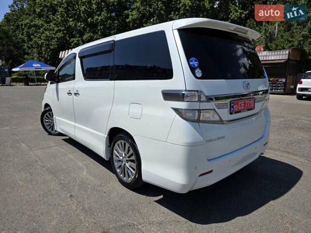 Белый Тойота Веллфаир, объемом двигателя 2.4 л и пробегом 84 тыс. км за 18500 $, фото 5 на Automoto.ua