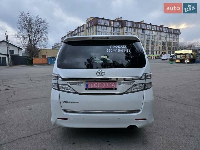 Белый Тойота Веллфаир, объемом двигателя 2.4 л и пробегом 97 тыс. км за 16900 $, фото 4 на Automoto.ua