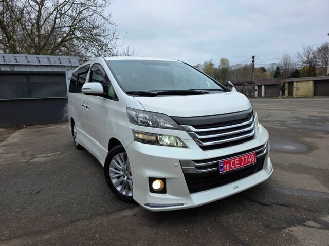 Белый Тойота Веллфаир, объемом двигателя 2.4 л и пробегом 83 тыс. км за 18500 $, фото 1 на Automoto.ua