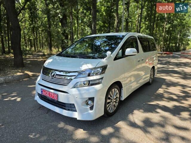 Белый Тойота Веллфаир, объемом двигателя 2.4 л и пробегом 84 тыс. км за 18500 $, фото 15 на Automoto.ua