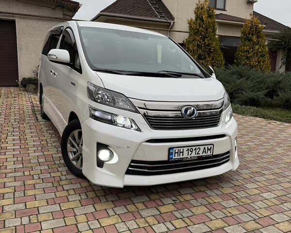 Білий Тойота Веллфаір, об'ємом двигуна 2.36 л та пробігом 69 тис. км за 23500 $, фото 46 на Automoto.ua