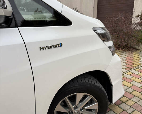 Білий Тойота Веллфаір, об'ємом двигуна 2.36 л та пробігом 69 тис. км за 23500 $, фото 53 на Automoto.ua