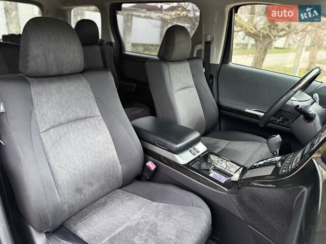 Білий Тойота Веллфаір, об'ємом двигуна 2.36 л та пробігом 69 тис. км за 23500 $, фото 119 на Automoto.ua