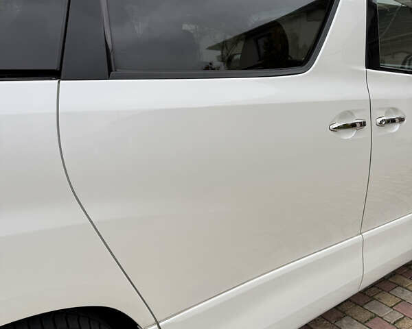 Білий Тойота Веллфаір, об'ємом двигуна 2.36 л та пробігом 69 тис. км за 23500 $, фото 54 на Automoto.ua