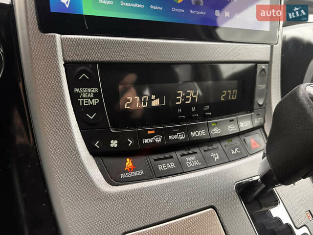 Білий Тойота Веллфаір, об'ємом двигуна 2.36 л та пробігом 82 тис. км за 18500 $, фото 22 на Automoto.ua