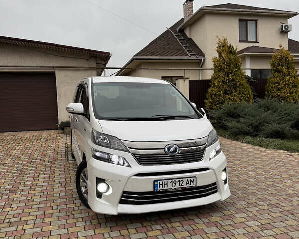 Білий Тойота Веллфаір, об'ємом двигуна 2.36 л та пробігом 69 тис. км за 23500 $, фото 11 на Automoto.ua