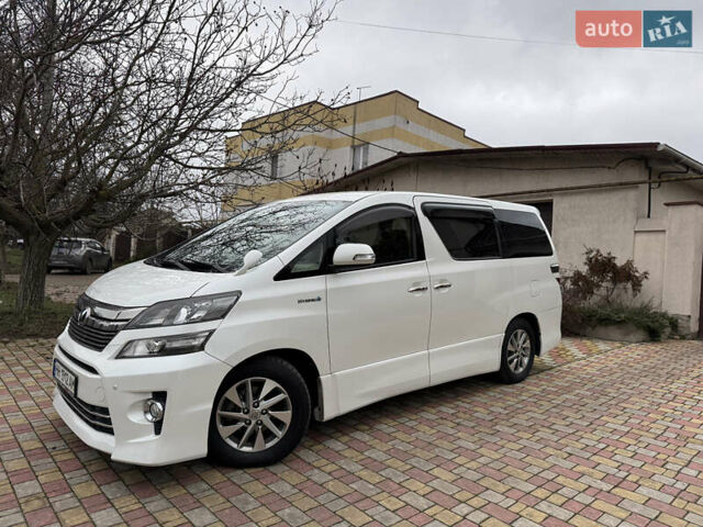 Білий Тойота Веллфаір, об'ємом двигуна 2.36 л та пробігом 69 тис. км за 23500 $, фото 4 на Automoto.ua