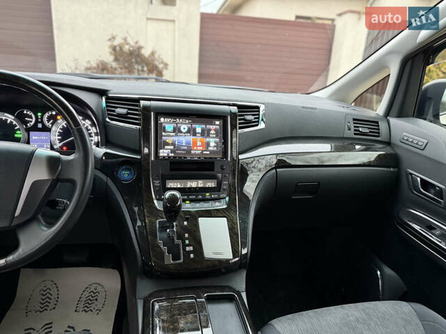 Білий Тойота Веллфаір, об'ємом двигуна 2.36 л та пробігом 69 тис. км за 23500 $, фото 109 на Automoto.ua