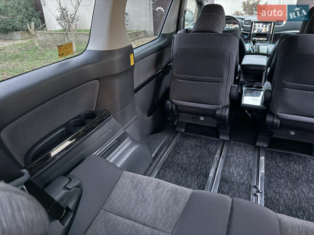 Білий Тойота Веллфаір, об'ємом двигуна 2.36 л та пробігом 69 тис. км за 23500 $, фото 150 на Automoto.ua