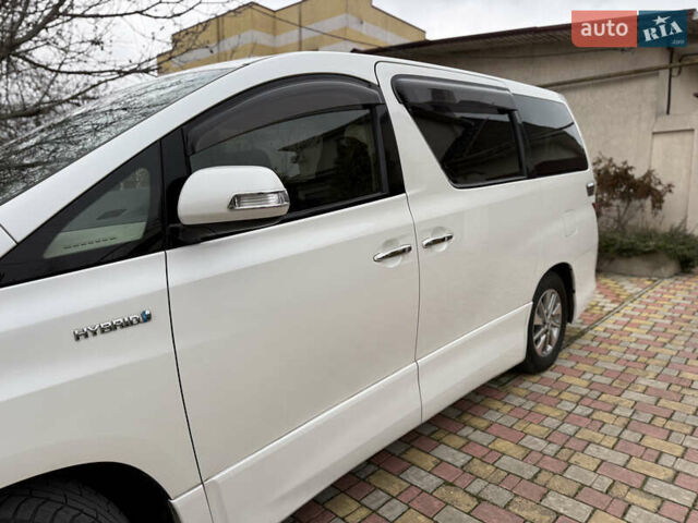 Білий Тойота Веллфаір, об'ємом двигуна 2.36 л та пробігом 69 тис. км за 23500 $, фото 28 на Automoto.ua