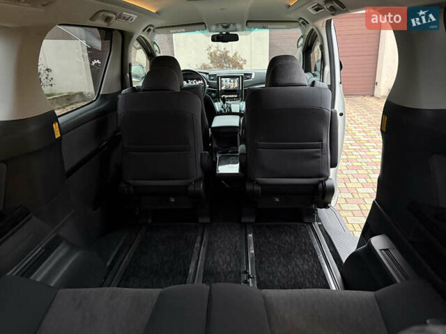 Білий Тойота Веллфаір, об'ємом двигуна 2.36 л та пробігом 69 тис. км за 23500 $, фото 140 на Automoto.ua