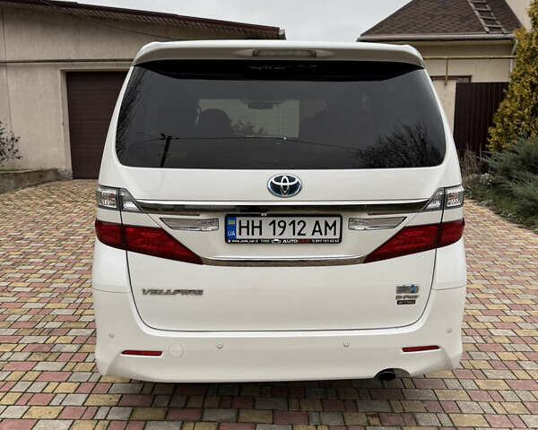 Білий Тойота Веллфаір, об'ємом двигуна 2.36 л та пробігом 69 тис. км за 23500 $, фото 18 на Automoto.ua