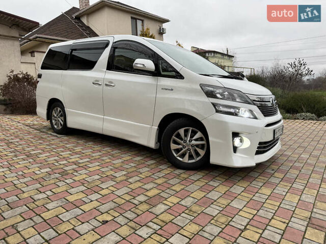 Білий Тойота Веллфаір, об'ємом двигуна 2.36 л та пробігом 69 тис. км за 23500 $, фото 16 на Automoto.ua