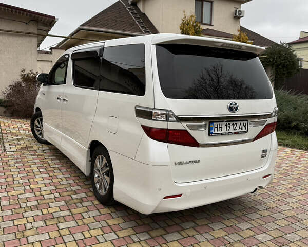 Білий Тойота Веллфаір, об'ємом двигуна 2.36 л та пробігом 69 тис. км за 23500 $, фото 17 на Automoto.ua