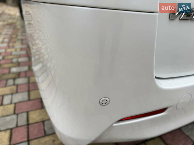 Білий Тойота Веллфаір, об'ємом двигуна 2.36 л та пробігом 69 тис. км за 23500 $, фото 63 на Automoto.ua