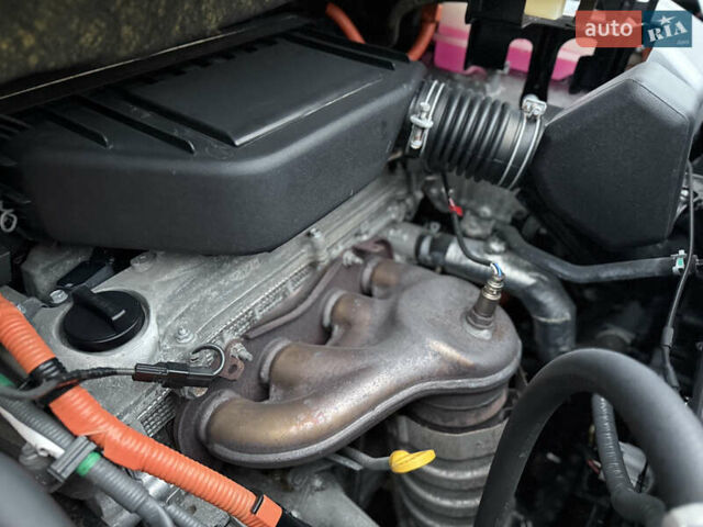 Білий Тойота Веллфаір, об'ємом двигуна 2.36 л та пробігом 69 тис. км за 23500 $, фото 143 на Automoto.ua