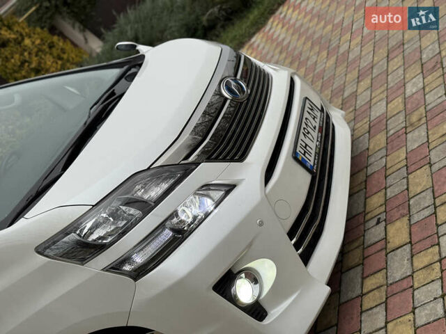 Білий Тойота Веллфаір, об'ємом двигуна 2.36 л та пробігом 69 тис. км за 23500 $, фото 34 на Automoto.ua