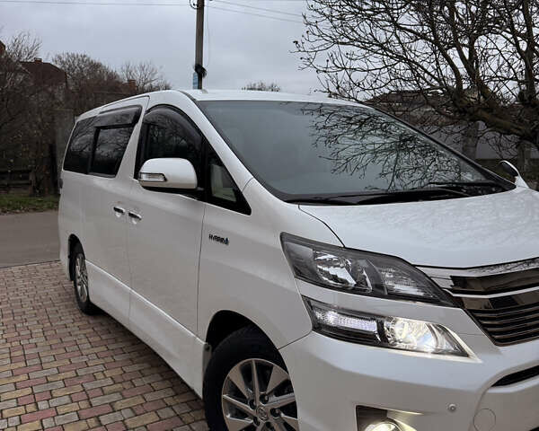 Білий Тойота Веллфаір, об'ємом двигуна 2.36 л та пробігом 69 тис. км за 23500 $, фото 57 на Automoto.ua