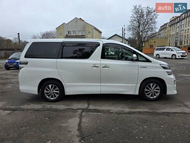 Белый Тойота Веллфаир, объемом двигателя 2.4 л и пробегом 81 тыс. км за 23000 $, фото 10 на Automoto.ua
