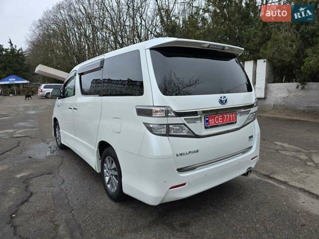 Белый Тойота Веллфаир, объемом двигателя 2.4 л и пробегом 81 тыс. км за 23000 $, фото 7 на Automoto.ua