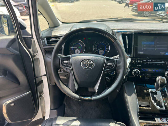 Белый Тойота Веллфаир, объемом двигателя 2.5 л и пробегом 80 тыс. км за 35990 $, фото 26 на Automoto.ua