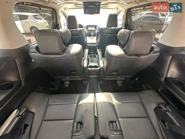 Белый Тойота Веллфаир, объемом двигателя 2.5 л и пробегом 80 тыс. км за 35990 $, фото 30 на Automoto.ua