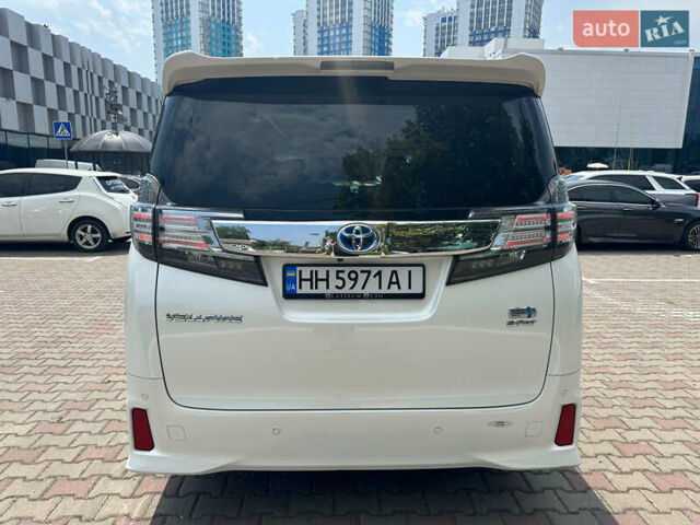 Белый Тойота Веллфаир, объемом двигателя 2.5 л и пробегом 80 тыс. км за 35990 $, фото 5 на Automoto.ua