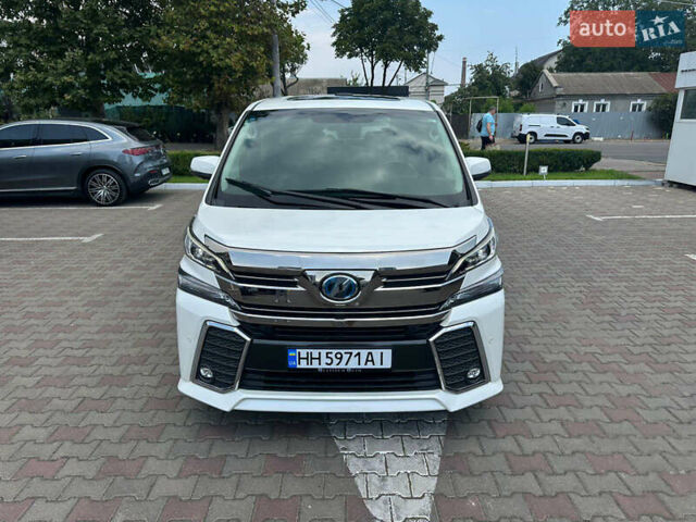 Белый Тойота Веллфаир, объемом двигателя 2.5 л и пробегом 80 тыс. км за 35990 $, фото 4 на Automoto.ua