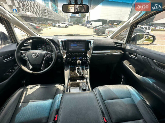 Белый Тойота Веллфаир, объемом двигателя 2.5 л и пробегом 80 тыс. км за 35990 $, фото 22 на Automoto.ua