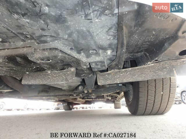 Білий Тойота Веллфаір, об'ємом двигуна 2.5 л та пробігом 126 тис. км за 33900 $, фото 13 на Automoto.ua