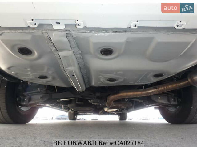 Білий Тойота Веллфаір, об'ємом двигуна 2.5 л та пробігом 126 тис. км за 33900 $, фото 19 на Automoto.ua