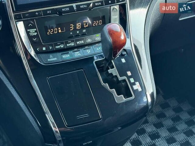 Черный Тойота Веллфаир, объемом двигателя 2.4 л и пробегом 79 тыс. км за 14490 $, фото 34 на Automoto.ua