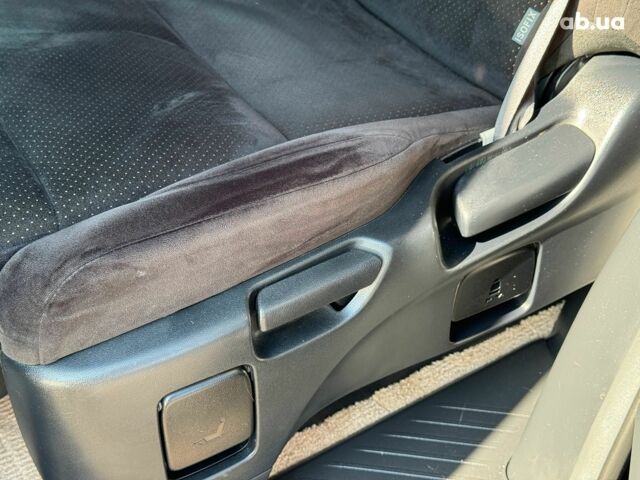 Черный Тойота Веллфаир, объемом двигателя 2.4 л и пробегом 82 тыс. км за 15490 $, фото 23 на Automoto.ua