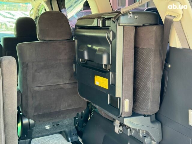 Черный Тойота Веллфаир, объемом двигателя 2.4 л и пробегом 82 тыс. км за 15490 $, фото 26 на Automoto.ua