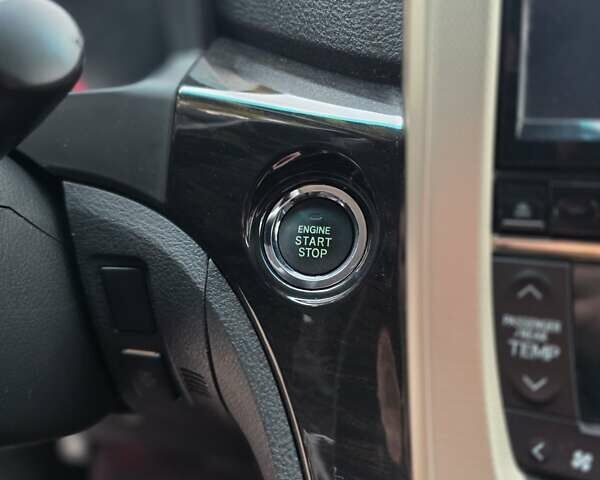 Черный Тойота Веллфаир, объемом двигателя 2.4 л и пробегом 96 тыс. км за 18000 $, фото 23 на Automoto.ua