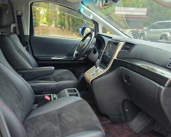 Черный Тойота Веллфаир, объемом двигателя 2.4 л и пробегом 96 тыс. км за 18000 $, фото 41 на Automoto.ua