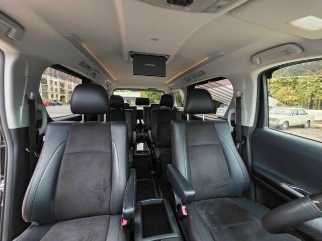 Чорний Тойота Веллфаір, об'ємом двигуна 2.4 л та пробігом 96 тис. км за 18000 $, фото 20 на Automoto.ua