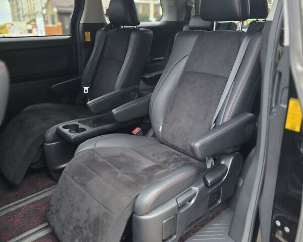 Черный Тойота Веллфаир, объемом двигателя 2.4 л и пробегом 96 тыс. км за 18000 $, фото 27 на Automoto.ua