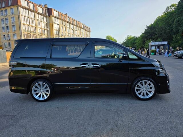 Черный Тойота Веллфаир, объемом двигателя 2.4 л и пробегом 90 тыс. км за 16900 $, фото 4 на Automoto.ua