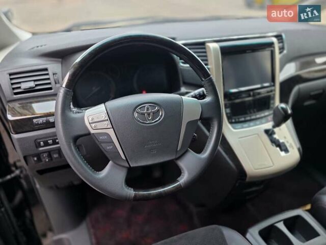 Черный Тойота Веллфаир, объемом двигателя 2.4 л и пробегом 96 тыс. км за 18000 $, фото 25 на Automoto.ua