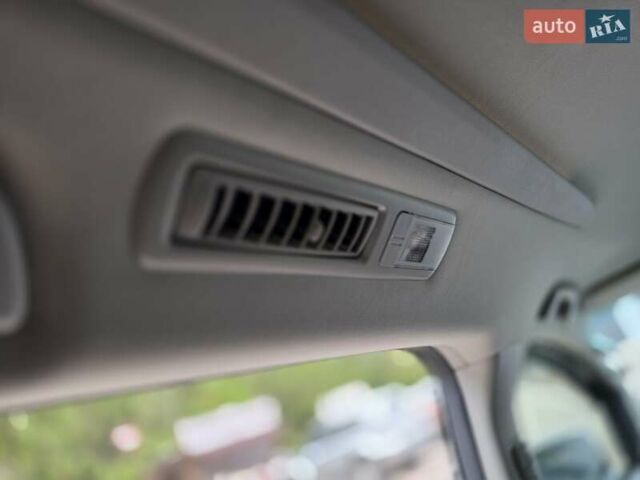 Черный Тойота Веллфаир, объемом двигателя 2.4 л и пробегом 96 тыс. км за 18000 $, фото 33 на Automoto.ua