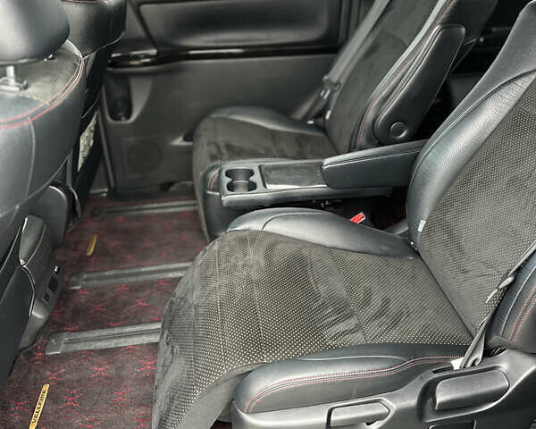Черный Тойота Веллфаир, объемом двигателя 2.4 л и пробегом 72 тыс. км за 17900 $, фото 18 на Automoto.ua